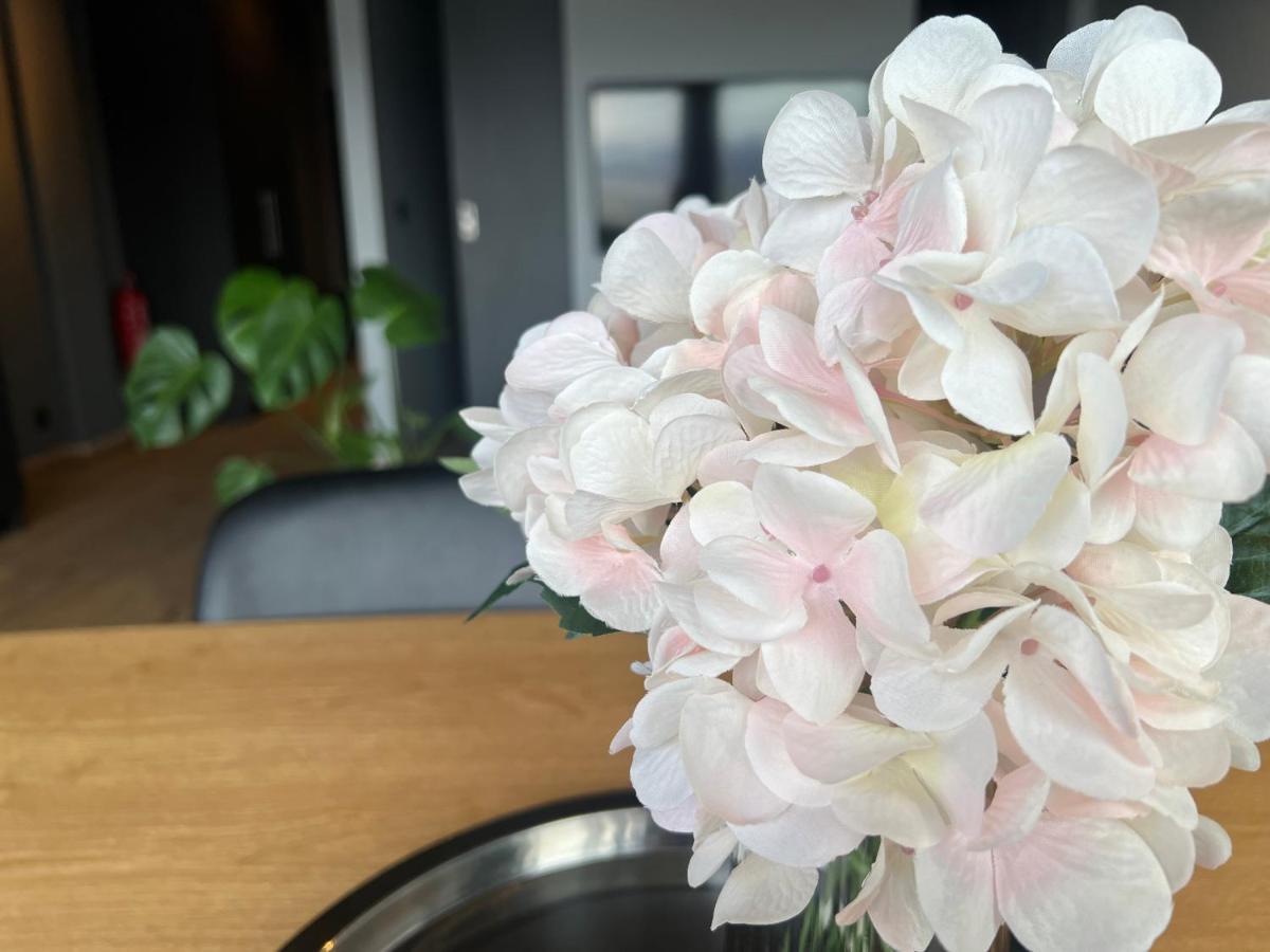 Tb Apartment アークレイリ エクステリア 写真